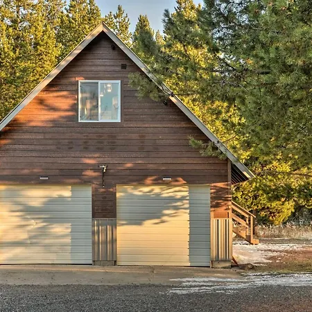A-Frame Mtn Cabin About 35 Mi To Yellowstone Np!